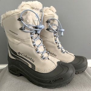 Columbia Unisex- Youth Bugaboot Plus IV Omni-Heat Snow Boot